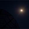 Částečné zatmění Měsíce fotografované z Astronomického ústavu Akademie věd ČR v Ondřejově 16. a 17. července 2019
